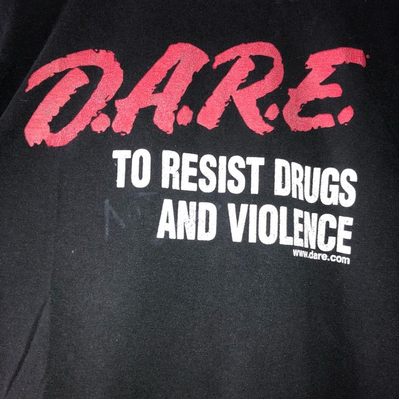 Vintage D.A.R.E Drugs And Violence T-Shirt - Picture 2 of 4